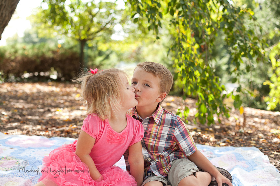 Mischief and Laughs Photography » first-kiss-pictures ...