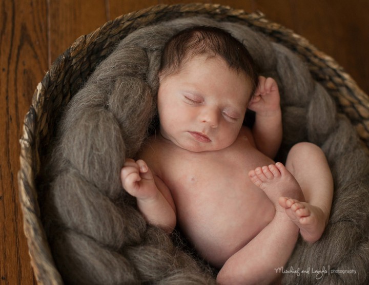 Sweet Little Thing, Cincinnati OH Newborn Photographer