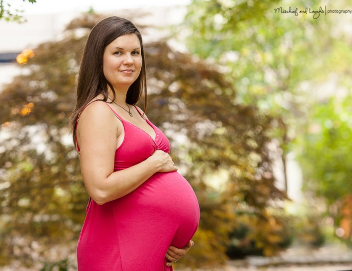 Love in Waiting, Cincinnati Maternity Photographer