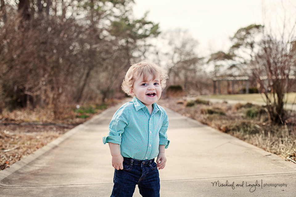 First Birthday Photos Outdoors, Cincinnati Family Photographer, Mischief and Laughs
