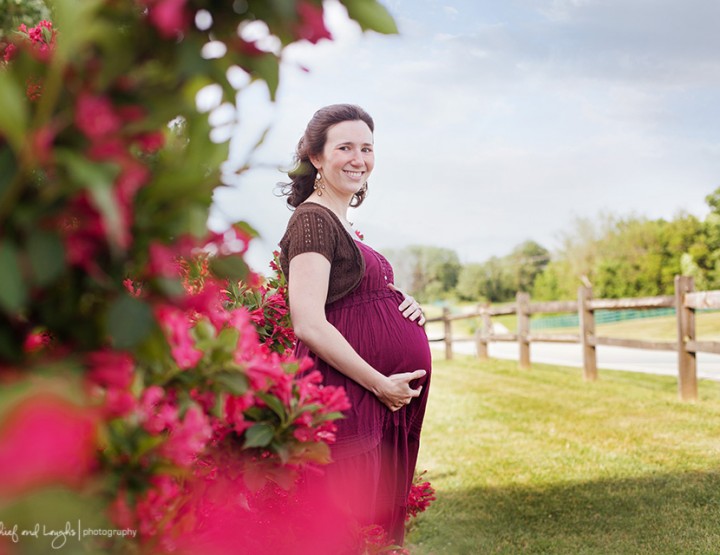 Summer Baby to Be, Northern Kentucky Maternity Photos