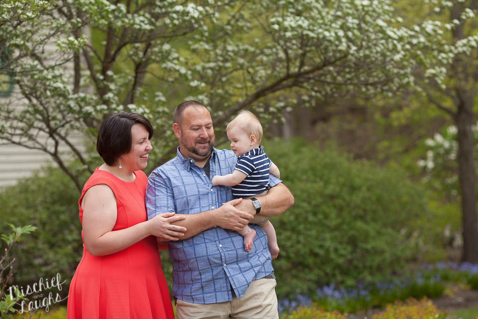 Outdoor family pictures, Canandaigua NY