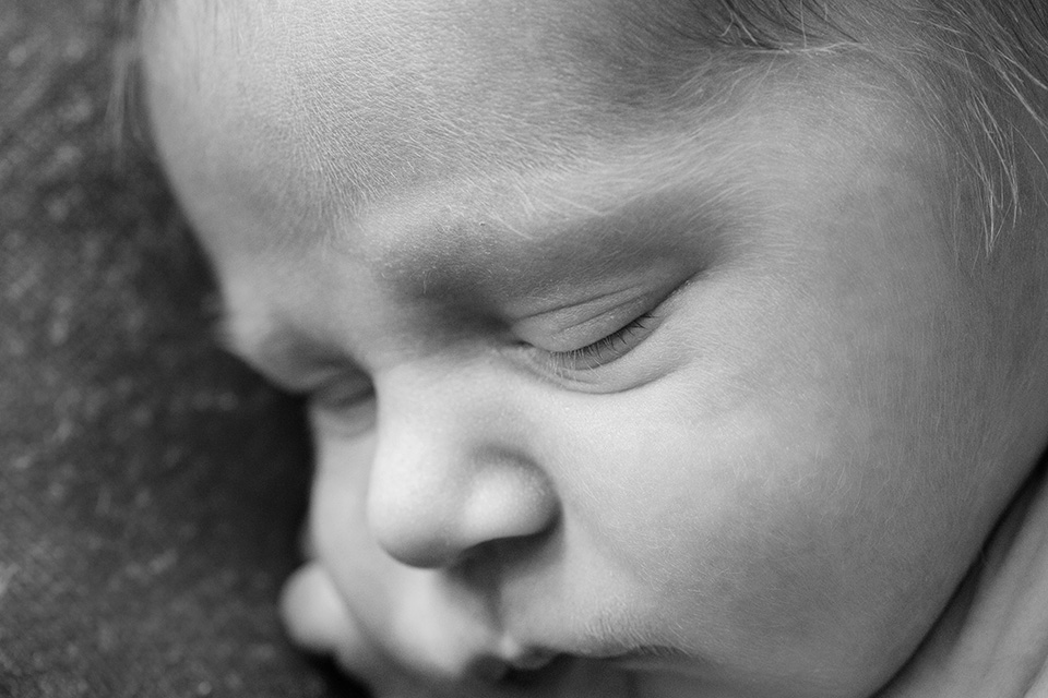 newborn details, Rochester Newborn Photographer, Mischief and Laughs Photography