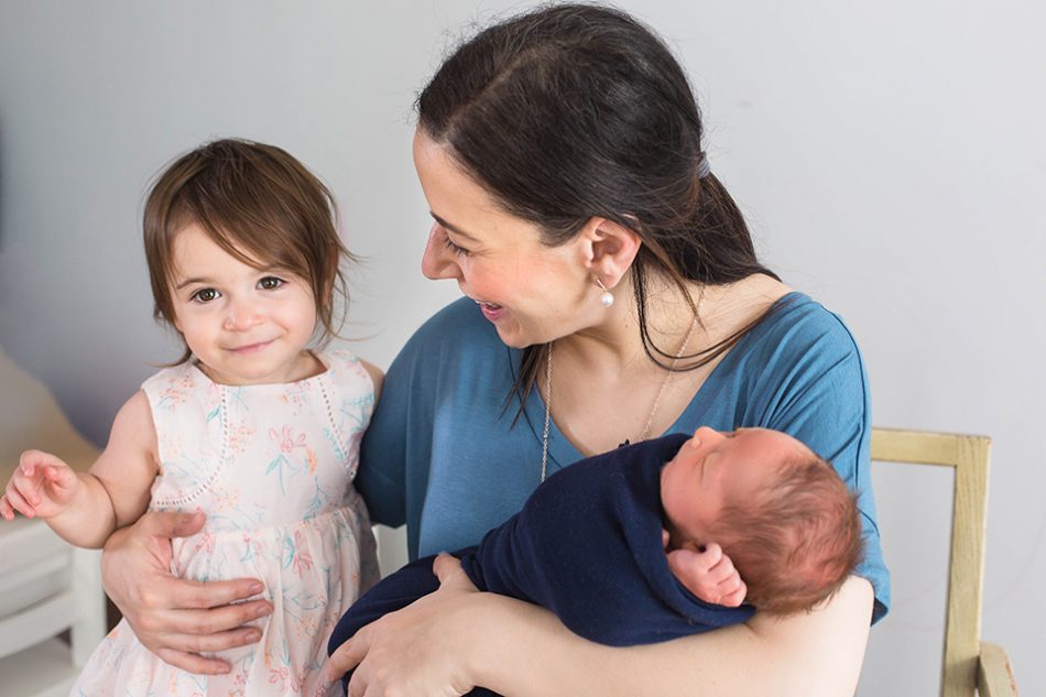 Mom poses with baby and sister, Cincinnati Newborn Photographer