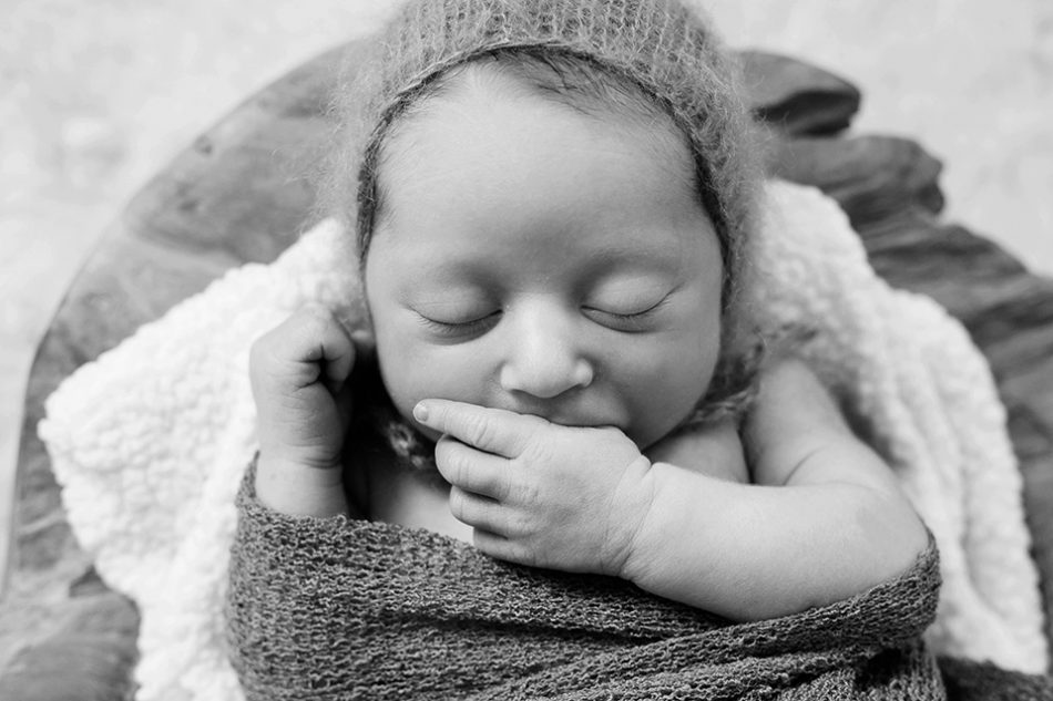 In home newborn pictures, Cincinnati Newborn Photographer