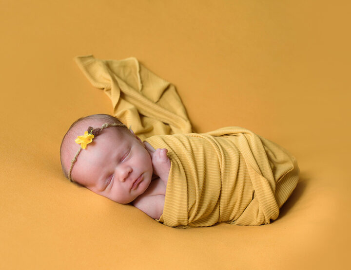 Tiny Girl, Cincinnati Newborn Photographer