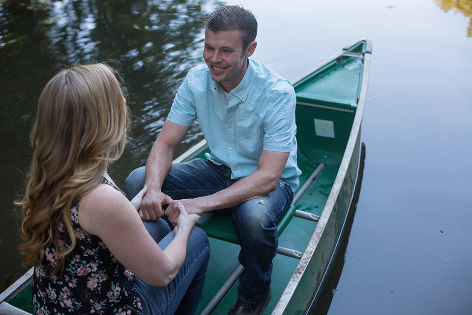 Canoe engagement session, Bloomfield NY. Finger Lakes wedding and engagement photographer, Mischief and Laughs