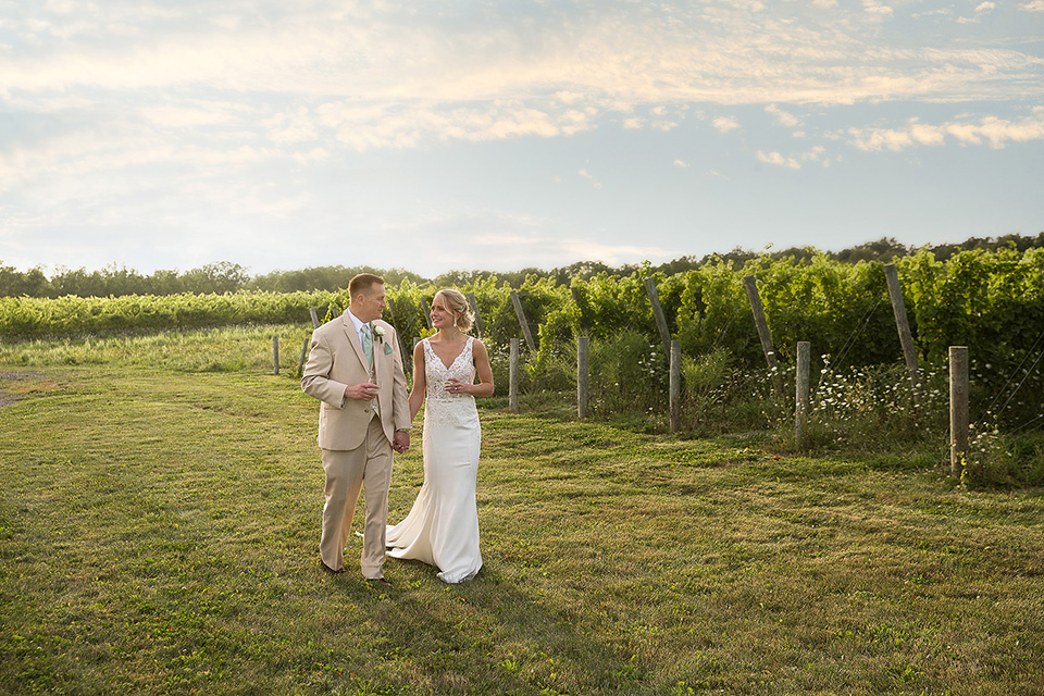 Vineyard wedding on Seneca Lake, Finger Lakes photographer