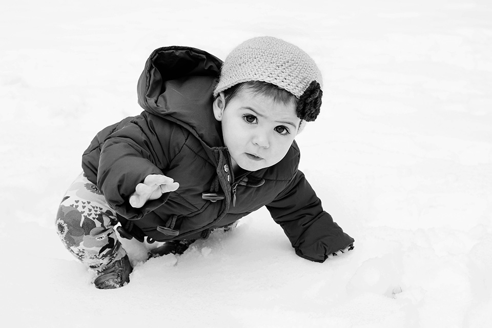 baby pictures in the snow