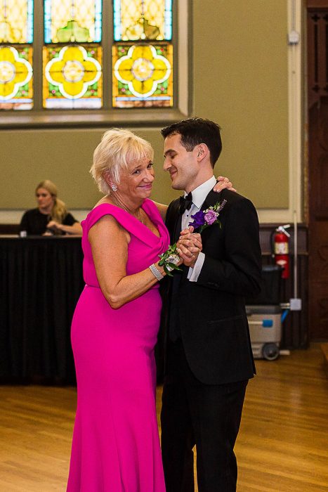 groom dances with his mother