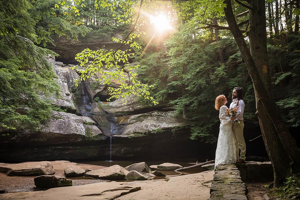 Couple poses for their elopement wedding photos at Hocking Hills State Park