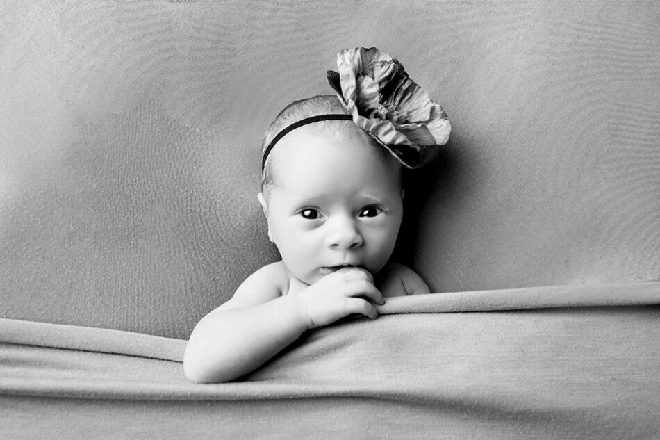 ohio newborn photographer black and white picture of a baby
